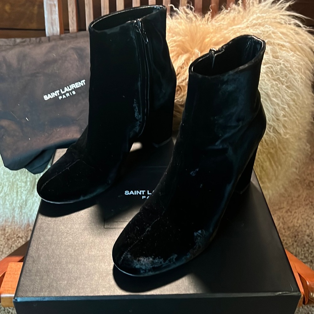 Saint Laurent Gorgeous Black boots, 8 1/2 B - Picture 2 of 10